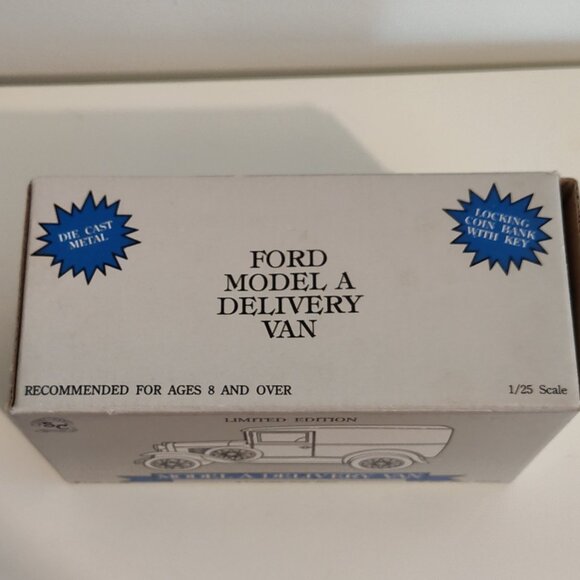 Liberty Classics Ford Model A Delivery Van locking coin bank, like new condition - Picture 10 of 11